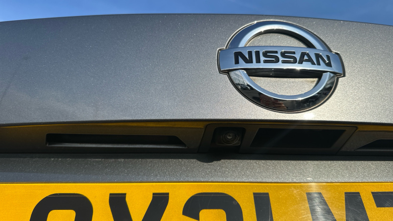 Nissan Juke 1.0 DiG-T 114 N-Connecta 5dr Petrol Hatchback